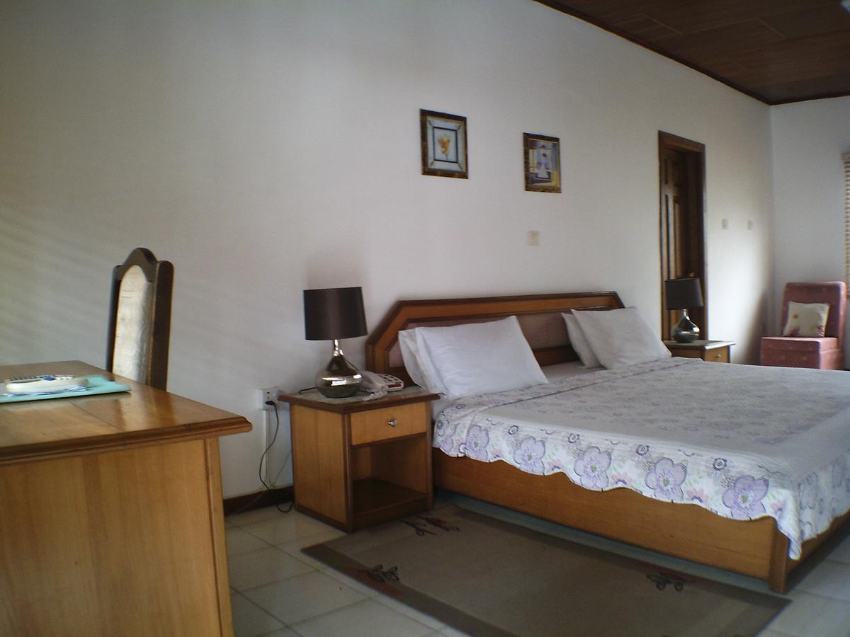 Lavender Lodge Hotel อักกรา ภายนอก รูปภาพ