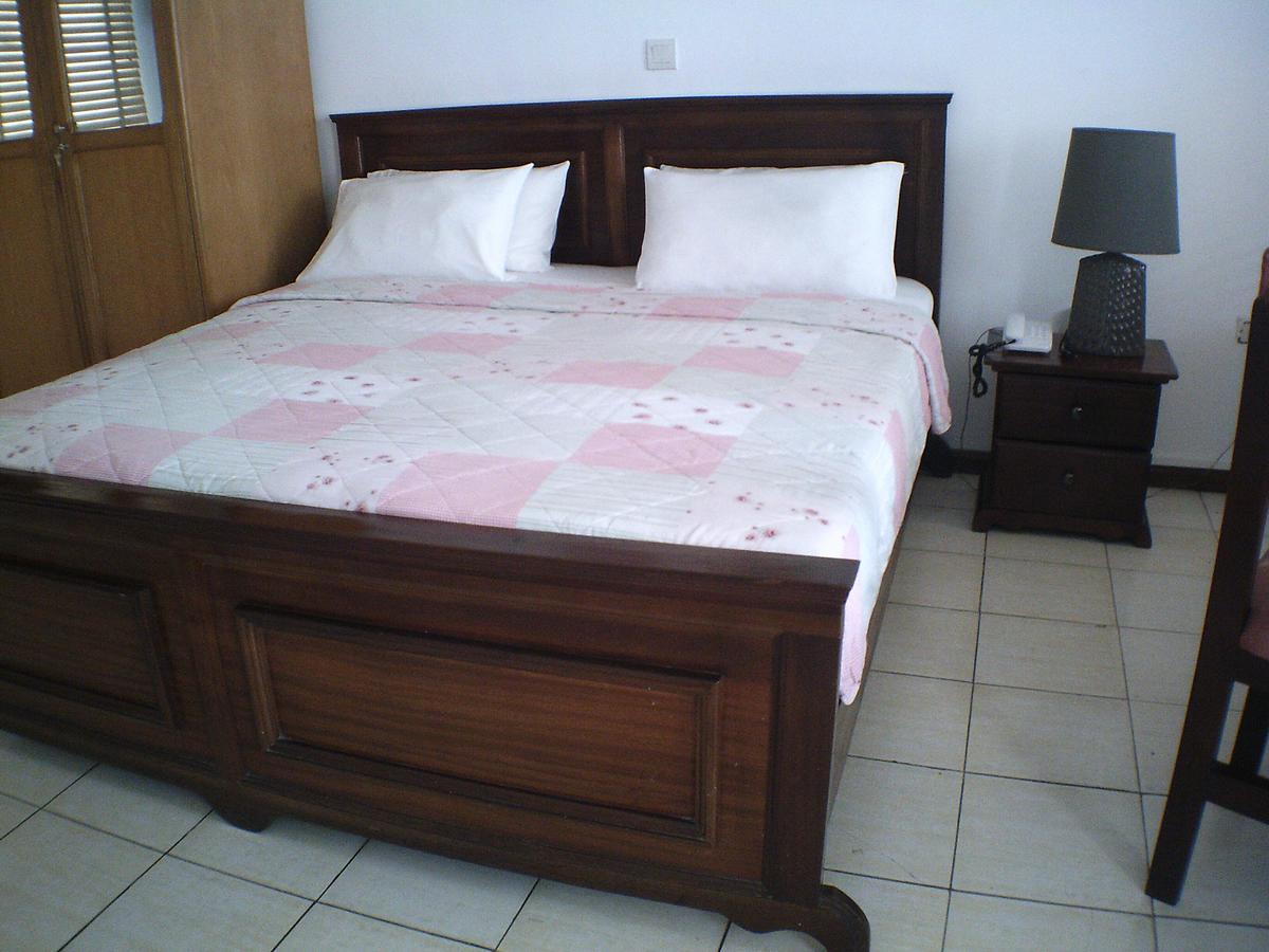 Lavender Lodge Hotel อักกรา ภายนอก รูปภาพ
